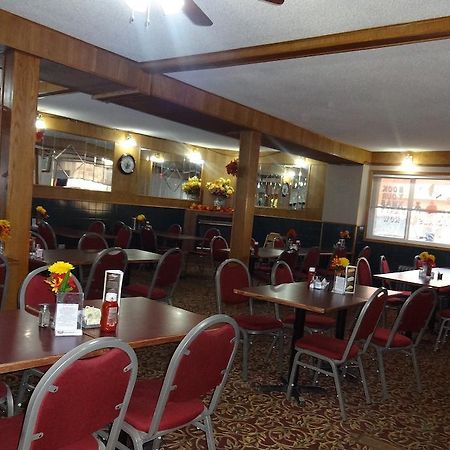 King'S Hotel & Motel By Elevate Rooms Shaunavon Buitenkant foto